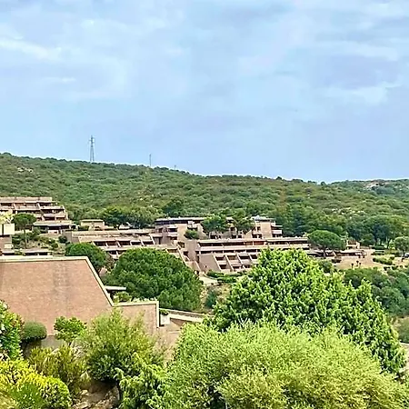 ホテル With Panoramic View In Cugnana オルビア