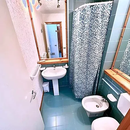 With Panoramic View In Cugnana ホテル オルビア