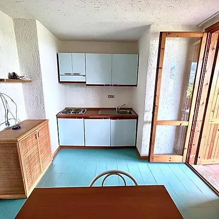 With Panoramic View In Cugnana ホテル 3*